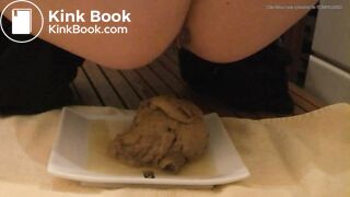 Big creamy shit on a plate