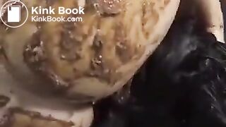 Japanese scat lesbian 6