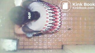 Korean aunty pooping