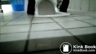 Korean girl pooping with highheels