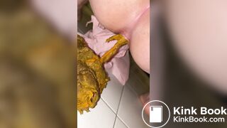 japanese girl poop - video 38
