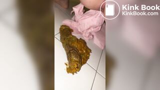 japanese girl poop - video 38