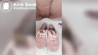 Girlfriend shitting in shoes for me
