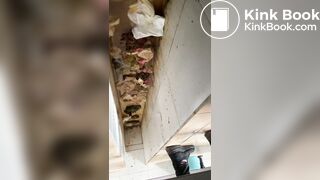 Chinese girl pooping - video 31