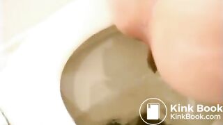 Blond takes a big wet dump