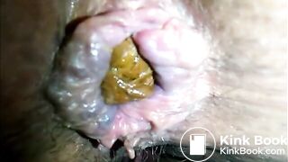 Potty closeups many shits 02