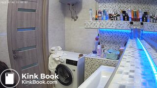 Woman pooping in Toilet 119