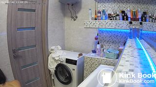 Woman pooping in Toilet 119