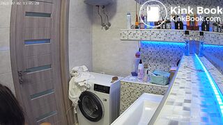 Woman pooping in Toilet 119