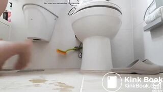 KOREAN WOMAN DIARRHEA - video 2