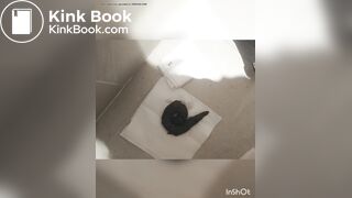 KOREAN WOMAN POOPING - video 14