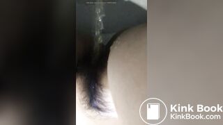 KOREAN WOMAN POOPING - video 21