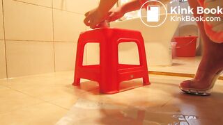 Chinese woman scat - video 3