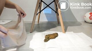 A SEXY GIRL POOPS.
