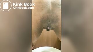 black girls has to shit bad