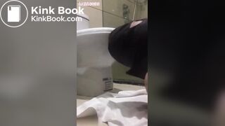 Chinese toilet slave Femdom Scat 005 - video 2