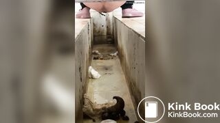 A Chinese girl have explosive diarrhea
