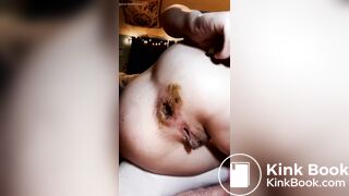 girl shitting - video 58