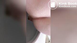 Some farts and poop - video 2