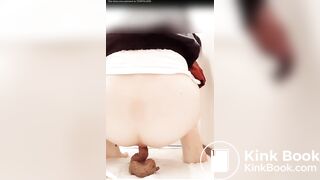 beautiful girl poop 45