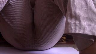 Pooping in Panty Hose