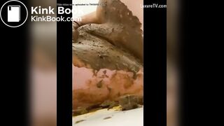 Shit in pussy - video 4