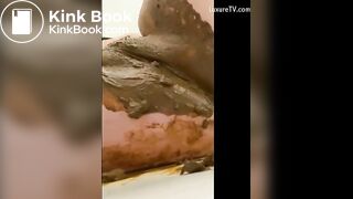 Shit in pussy - video 4