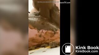 Shit in pussy - video 4