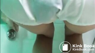 Woman farts and shits diarrhea in her diaper