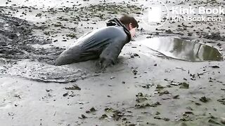 Girl in mud - video 2