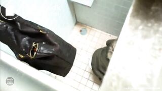 Japanese women shitting in men's toilet (3/6)