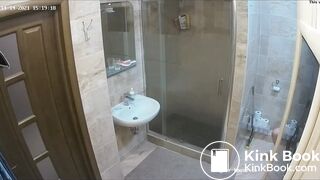 Woman pooping in Toilet 132