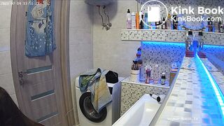 Woman pooping in Toilet 106