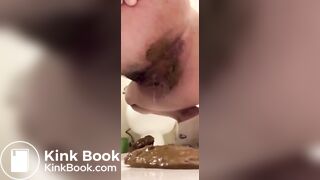 Pretty girl pooping - video 13