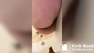 Fat ass and a plate of shit