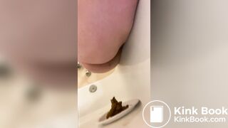 Fat ass and a plate of shit