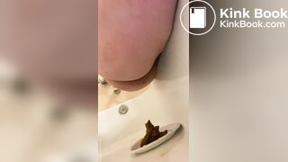 Fat ass and a plate of shit