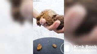 Shitting in a lovely hand