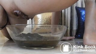 Creamy dark poo in a bowl