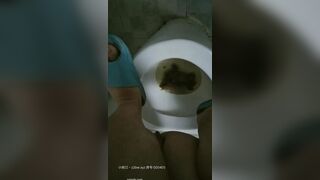 Moaning and undigested runny shit onlive