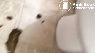 Hot chick drops desperate shit