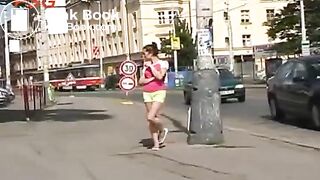 shitty walk in the city