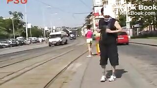 shitty walk in the city