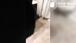 amateur girl change her pooped diaper