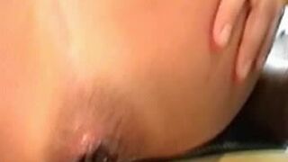 Blonde pooping - video 4