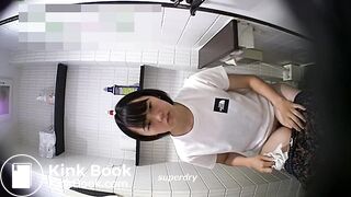 toilet voyeur - video 31
