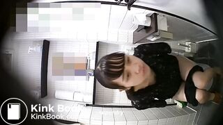 toilet voyeur - video 31