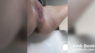 Awesome compilation of pooping amateur
