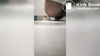 漂亮女孩大便3 - video 2