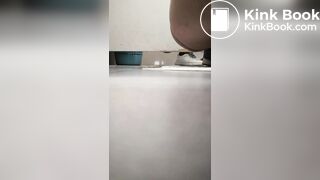 漂亮女孩大便3 - video 2